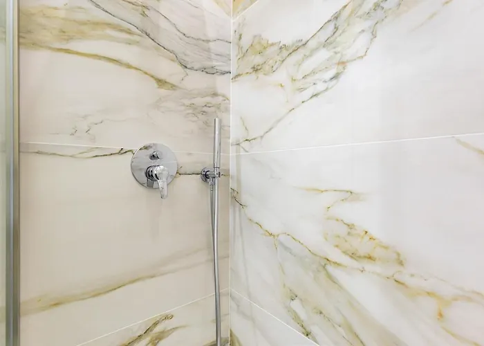 Apartamento Comoda A Venezia Modern House