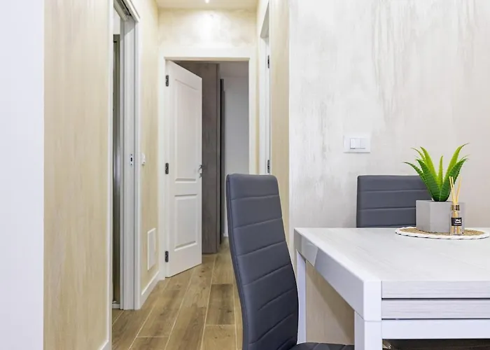 Comoda A Venezia Modern House Apartment