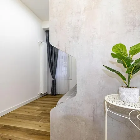 Comoda A Venezia Modern House Апартаменты Местре