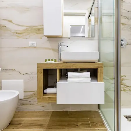 아파트 Comoda A Venezia Modern House *